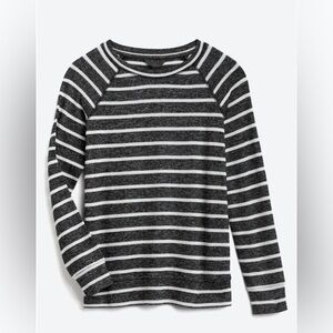 Mix by 41 Hawthorn Arnold Raglan Knit Top